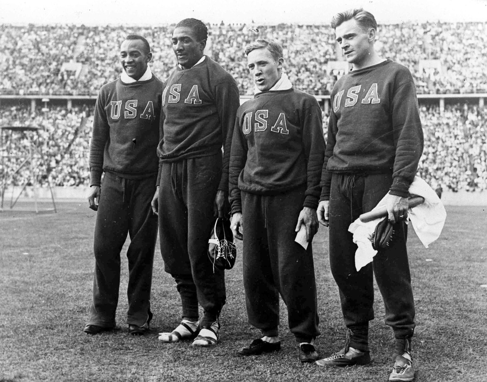 1936: Jesse Owens